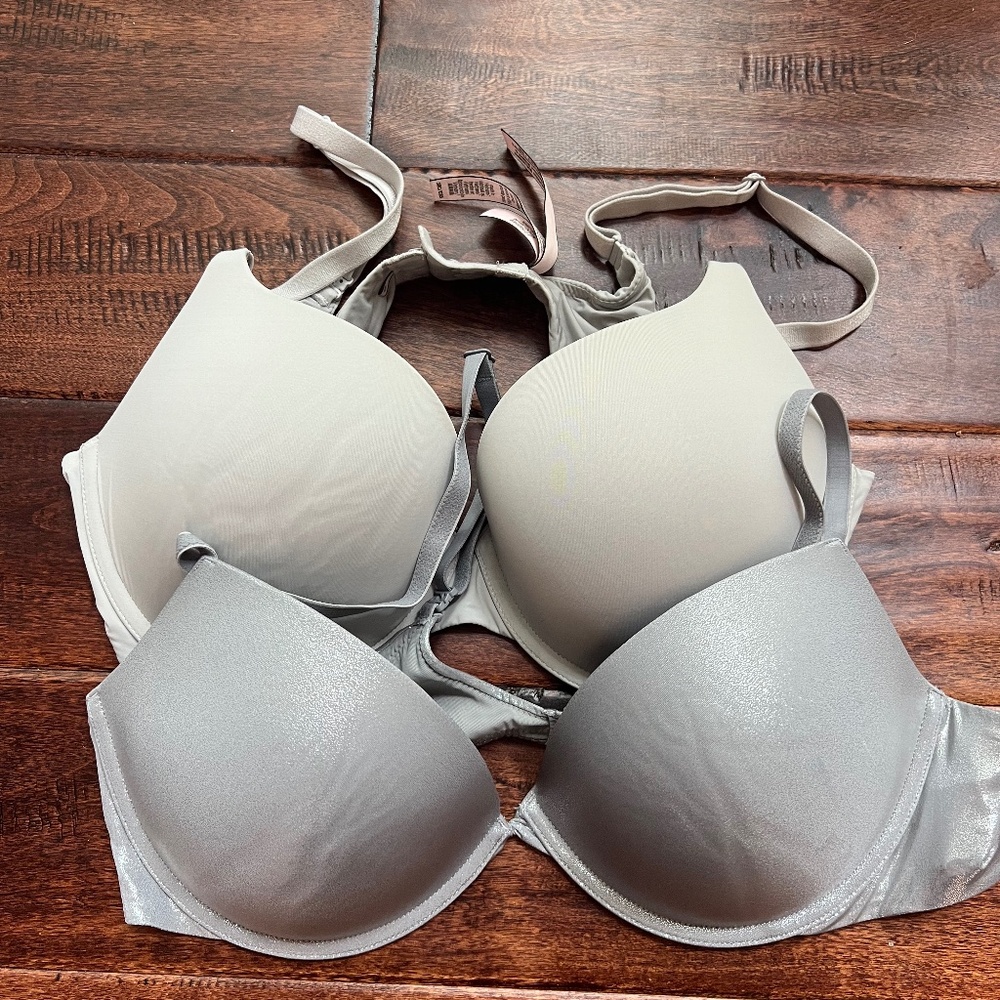 Victoria's Secret Bras 38C